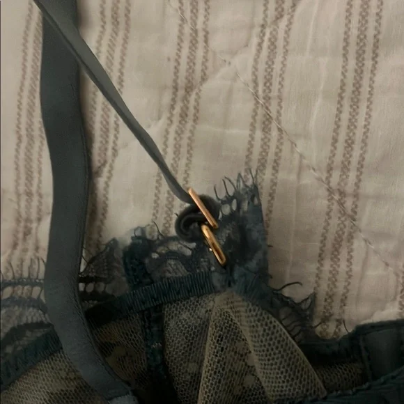 Lace Bralette in Teal - Picture 7 of 7